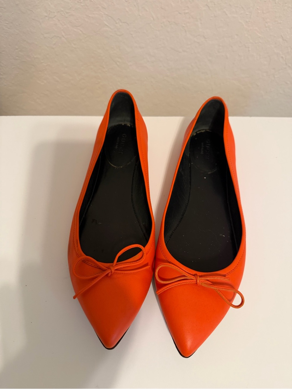 Gucci Orange Pointed Bow Ballet Flats